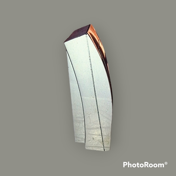 Quartz Insignia Desk Clock - Picture 2 of 3